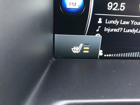 Used 2016 Volvo XC60 T5 Premier w/ Proximity Package image 25