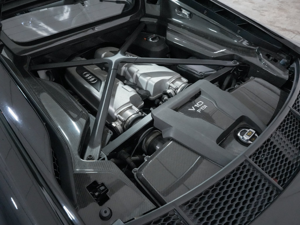 Used 2017 Audi R8 V10 plus AWD/4WD image 34
