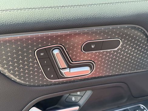 Certified 2024 Mercedes-Benz GLB 250 GLB 250 image 27