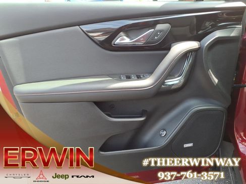 Used 2025 Chevrolet Blazer RS w/ LPO, Floor Liner Package FWD image 10