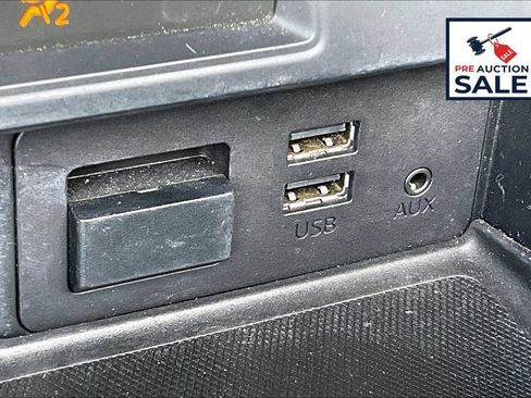 Used 2018 FIAT 124 Spider Classica w/ Technology & Siriusxm Group RWD image 31