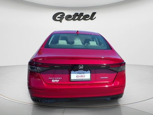 Used 2024 Honda Accord EX-L image 4