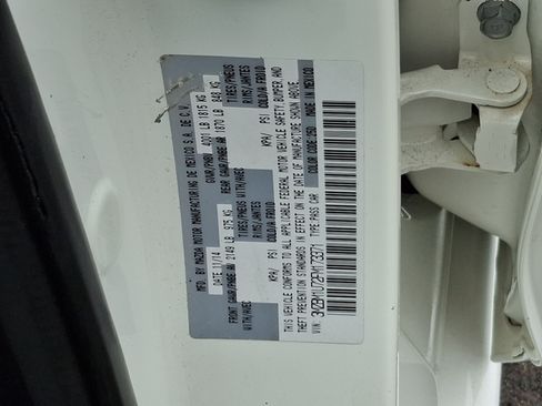 Used 2015 MAZDA MAZDA3 i Sport FWD image 26