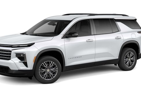 New 2025 Chevrolet Traverse LT w/ Driver Confidence Package image 2