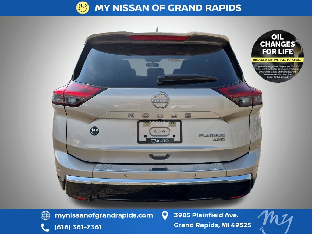 Used 2024 Nissan Rogue Platinum w/ Platinum Premium Package AWD/4WD image 7