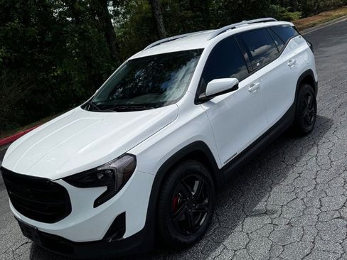 Used 2021 GMC Terrain SLT FWD image 8