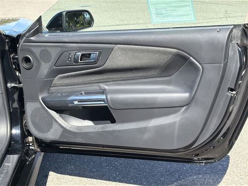 Used 2025 Ford Mustang GT image 30