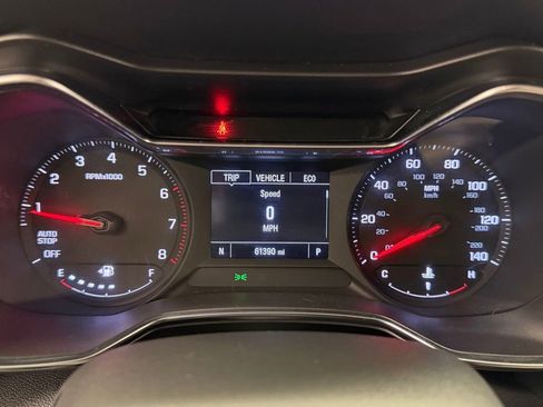 Used 2021 Chevrolet TrailBlazer LT w/ Convenience Package FWD image 23