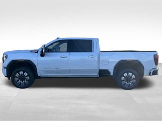 Used 2024 GMC Sierra 2500 Denali w/ Denali Reserve Package video 2
