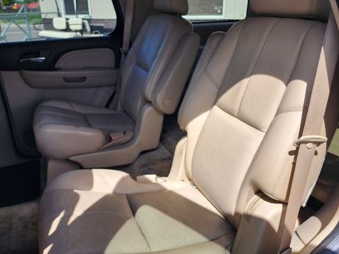 Used 2008 GMC Yukon Denali AWD/4WD image 13