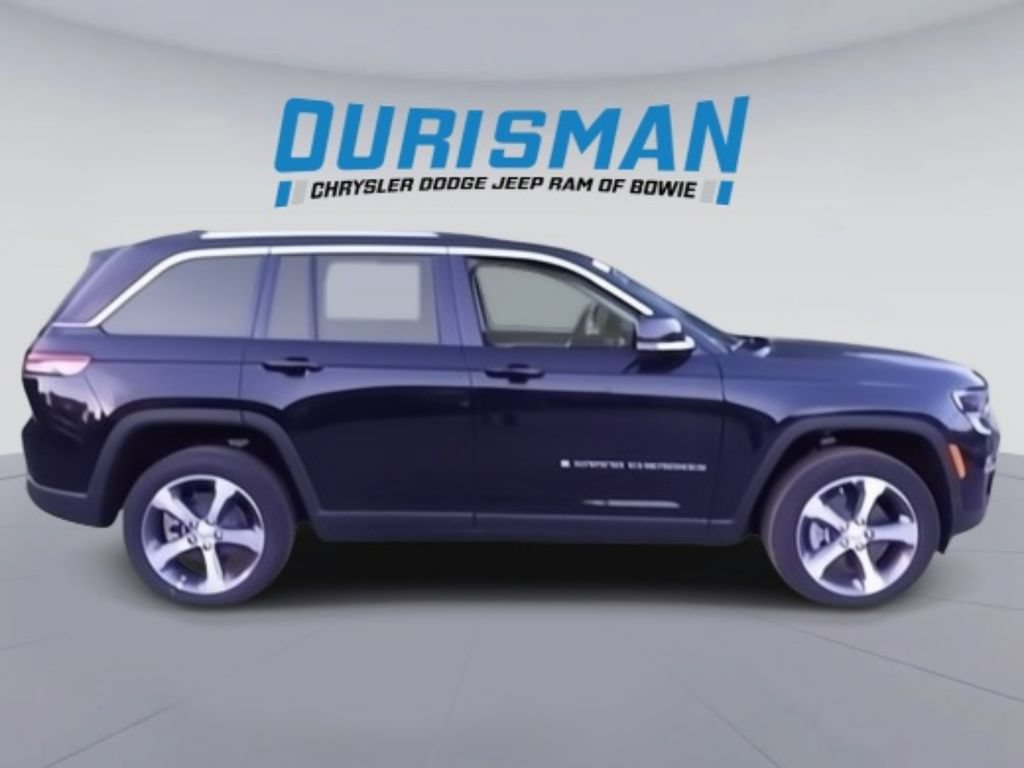 Used 2024 Jeep Grand Cherokee Limited 4xe w/ Luxury Tech Group II AWD/4WD image 2