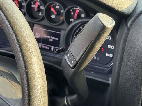 Used 2022 Chevrolet Silverado 1500 Custom AWD/4WD image 6