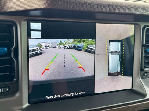 Used 2023 Ford Bronco Outer Banks image 25