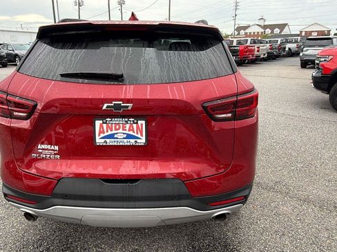 New 2026 Chevrolet Blazer LT w/ Convenience Package FWD image 9
