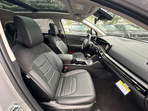 New 2026 Kia Sportage SX image 25