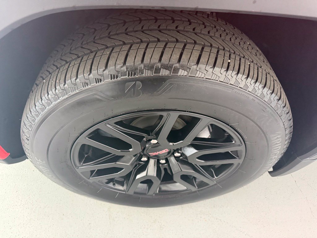 Used 2024 GMC Sierra 1500 Elevation AWD/4WD image 8