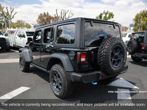 Used 2023 Jeep Wrangler Unlimited AWD/4WD image 3