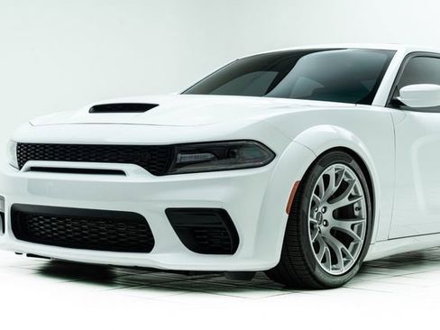 Used 2021 Dodge Charger SRT Hellcat image 10