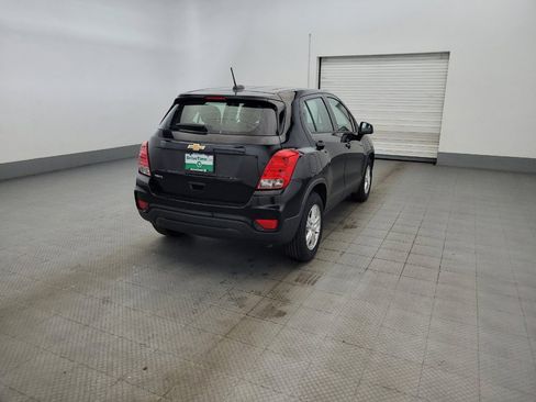 Used 2019 Chevrolet Trax LS FWD image 9