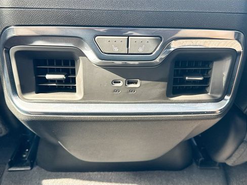 Used 2024 Chevrolet Silverado 1500 High Country RWD image 28