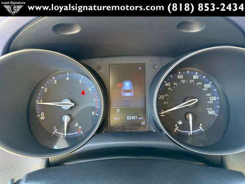 Used 2020 Toyota C-HR XLE FWD image 20