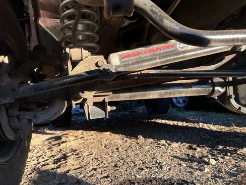 Used 1999 Jeep Cherokee SE image 35