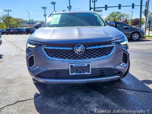 Used 2022 Buick Envision Avenir w/ Technology Package II AWD/4WD image 4