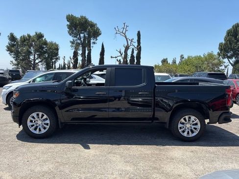 Used 2022 Chevrolet Silverado 1500 Custom w/ LPO, Dark Essentials Package RWD image 4