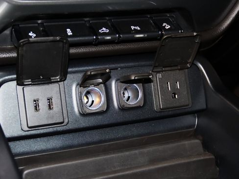 Used 2018 Chevrolet Silverado 1500 LTZ Z71 w/ LTZ Plus Package image 50