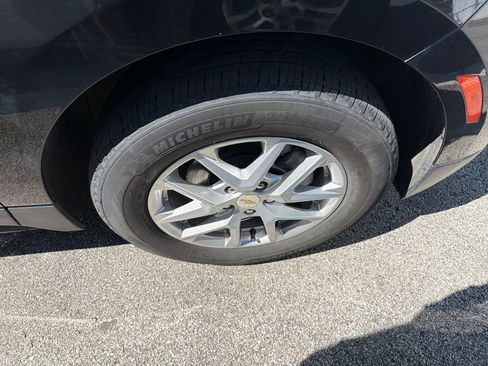 Certified 2023 Chevrolet Equinox LT AWD/4WD image 5