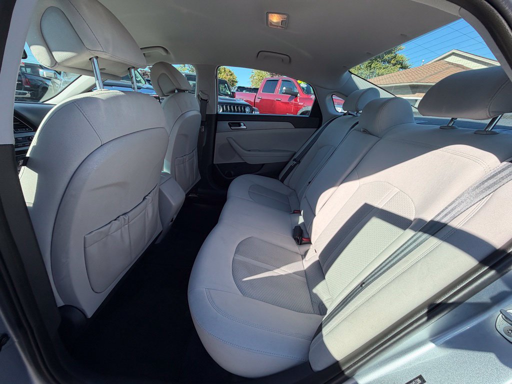 Used 2017 Hyundai Sonata SE FWD image 20