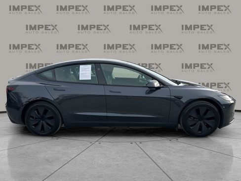 Used 2024 Tesla Model 3 Standard Range image 6