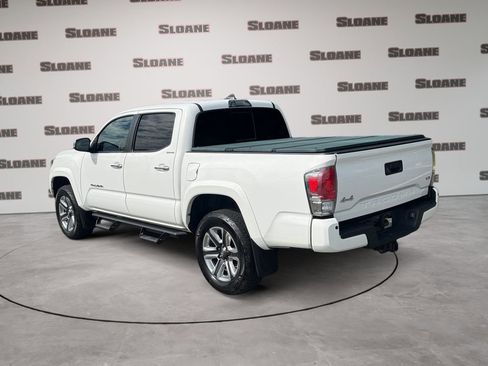 Used 2018 Toyota Tacoma Limited AWD/4WD image 3