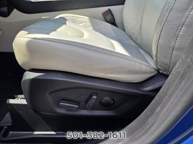 Used 2023 Ford Edge Titanium w/ Cargo Accessory Package AWD/4WD image 10