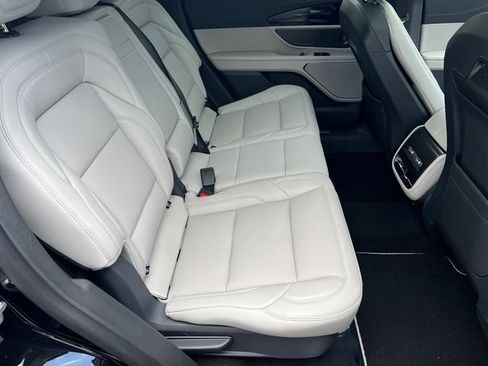 New 2026 Lincoln Nautilus Premier w/ Equipment Group 102A AWD/4WD image 16