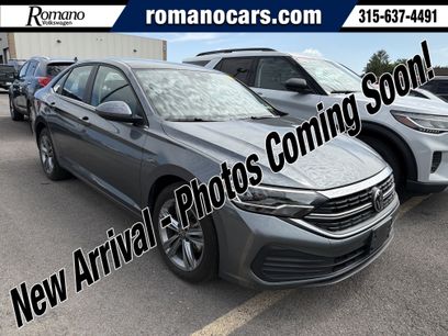 Used 2024 Volkswagen Jetta SE