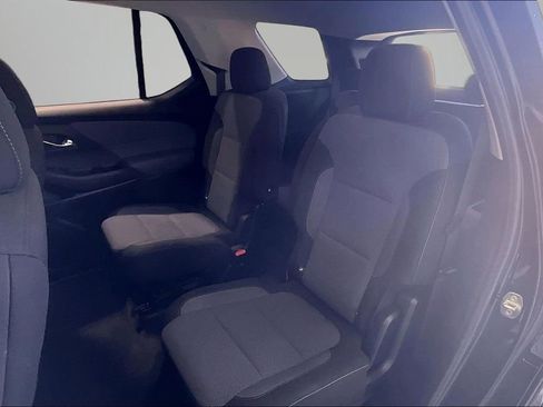 Used 2021 Chevrolet Traverse LT w/ LPO, Floor Liner Package image 22