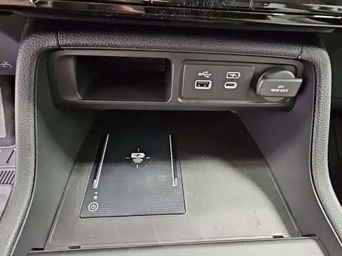 New 2025 Honda Pilot Touring image 21