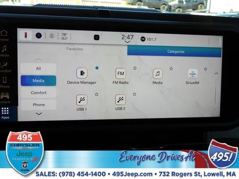 New 2025 Jeep Gladiator Sport image 26