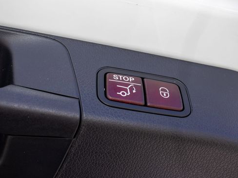 Used 2020 Mercedes-Benz GLB 250 image 14