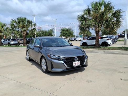Certified 2024 Nissan Sentra S FWD image 7