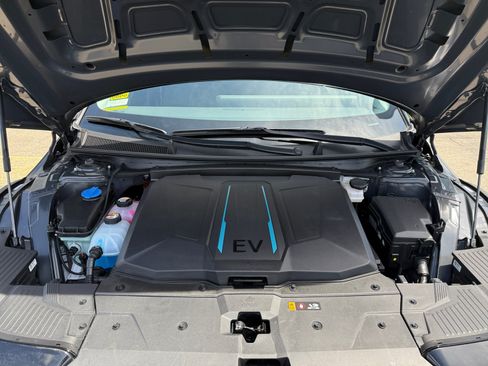 Certified 2024 Hyundai Ioniq 5 SEL RWD image 20
