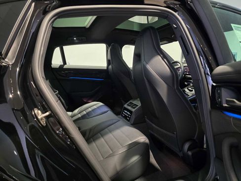 New 2026 Porsche Panamera image 17