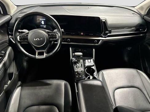 Used 2024 Kia Sportage EX image 23