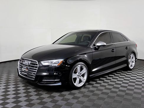 Used 2018 Audi S3 Premium Plus image 2