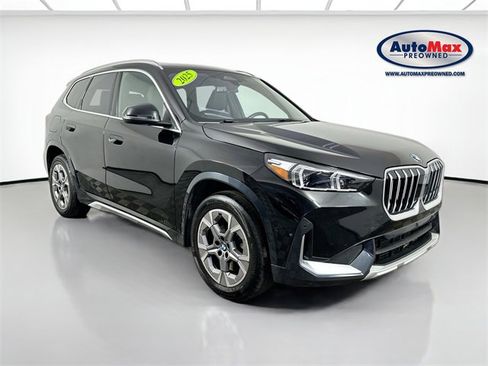 Used 2025 BMW X1 xDrive28i image 1