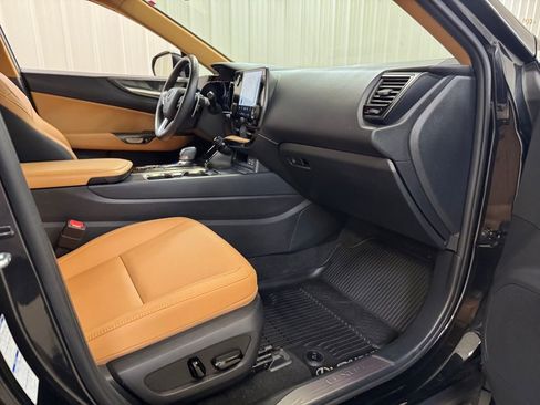 Used 2023 Lexus NX 350h 350h Base w/ Towing Package (2000 Lbs) image 25