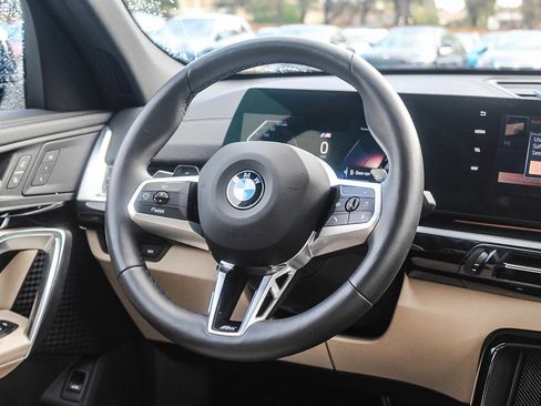 Certified 2025 BMW X2 xDrive28i w/ M Sport Package image 15