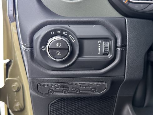 New 2026 Jeep Gladiator Mojave AWD/4WD image 27