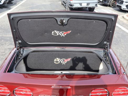 Used 2003 Chevrolet Corvette w/ Preferred Equipment Group1 image 28